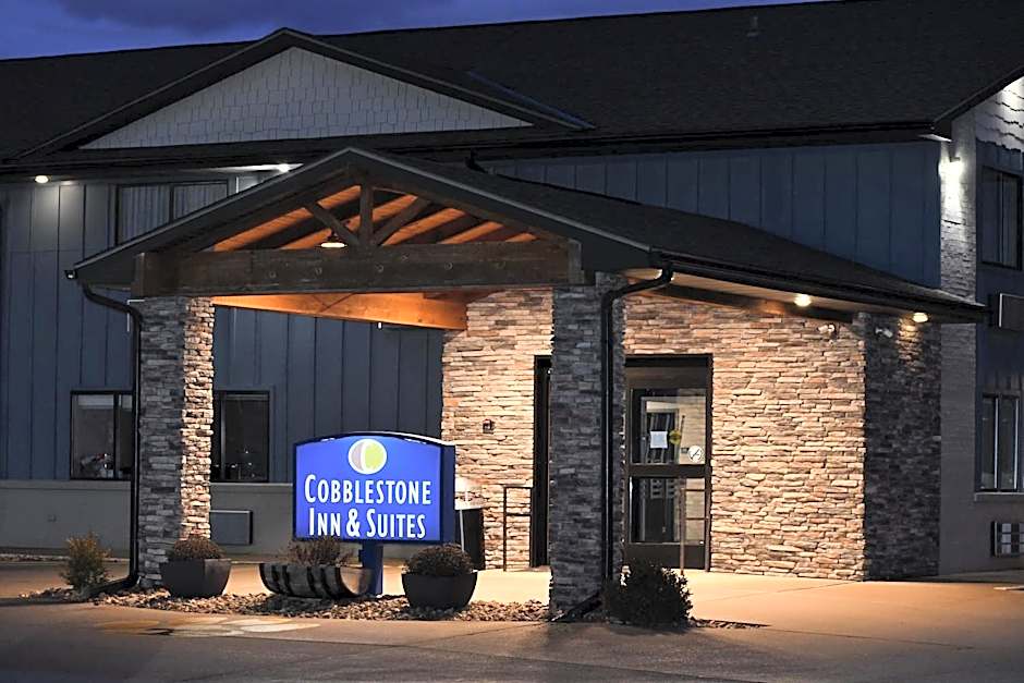 Cobblestone Inn & Suites - Trenton