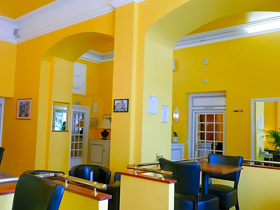 Hotel Berlioz EuroAirport Basel - Mulhouse - Freiburg