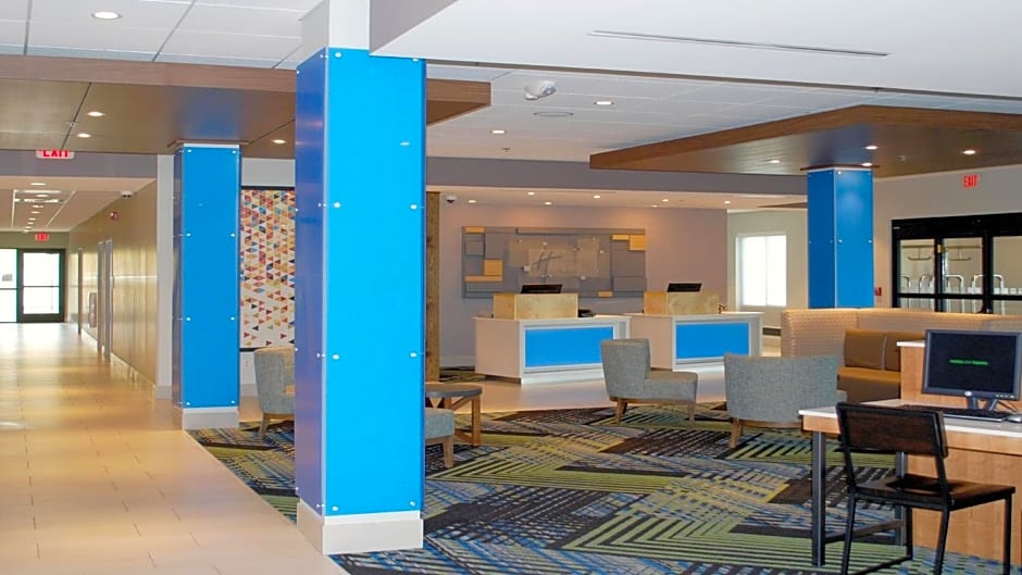 Holiday Inn Express and Suites White Hall By IHG
