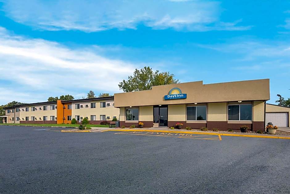 Days Inn by Wyndham Newton