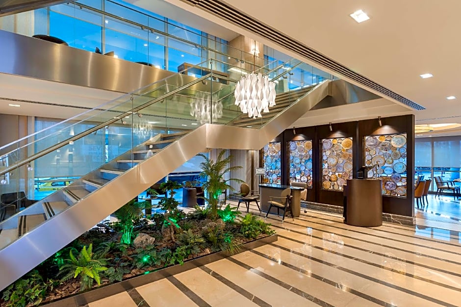 Titanic Port Bakirkoy