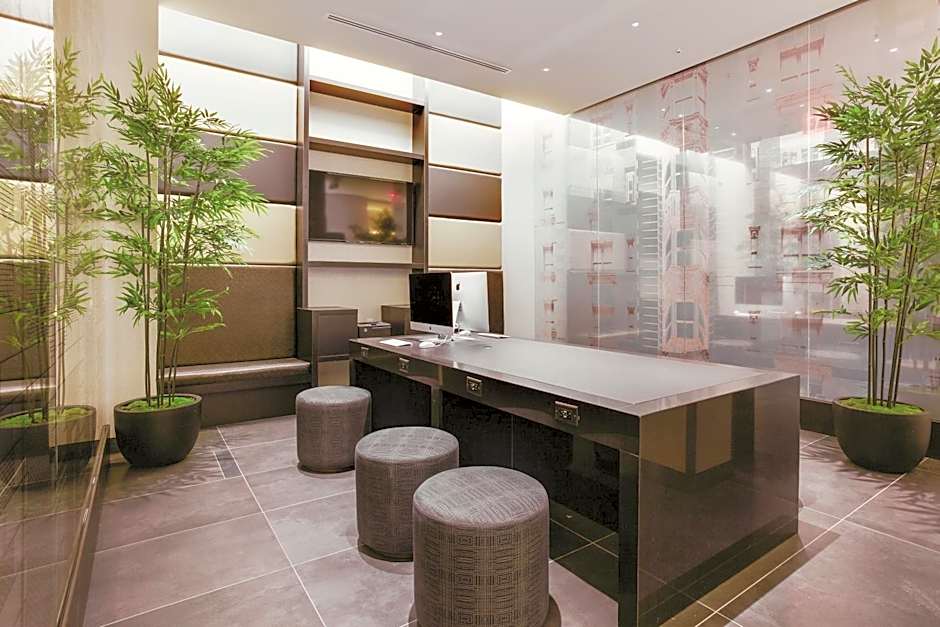 The Hotel @ Fifth Avenue