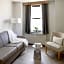 Hotel Saint Clair - Magnificent Mile