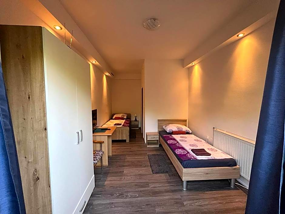 CBB Rooms