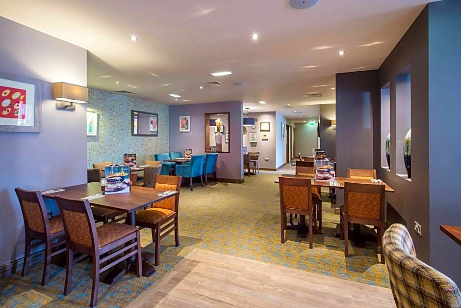 Premier Inn St Albans City Centre