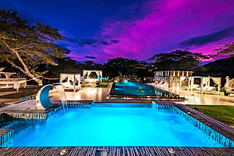 Tunas & Cabras Hotel
