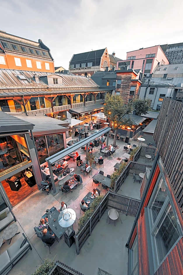 The Lamp Hotel & Spa