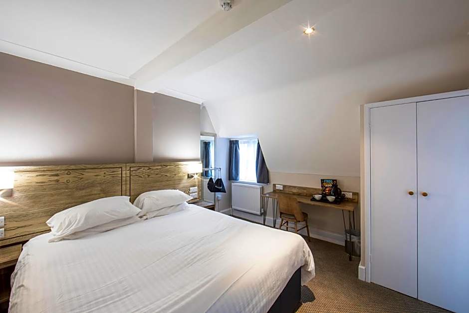 Half Moon, Sherborne by Marston's Inns