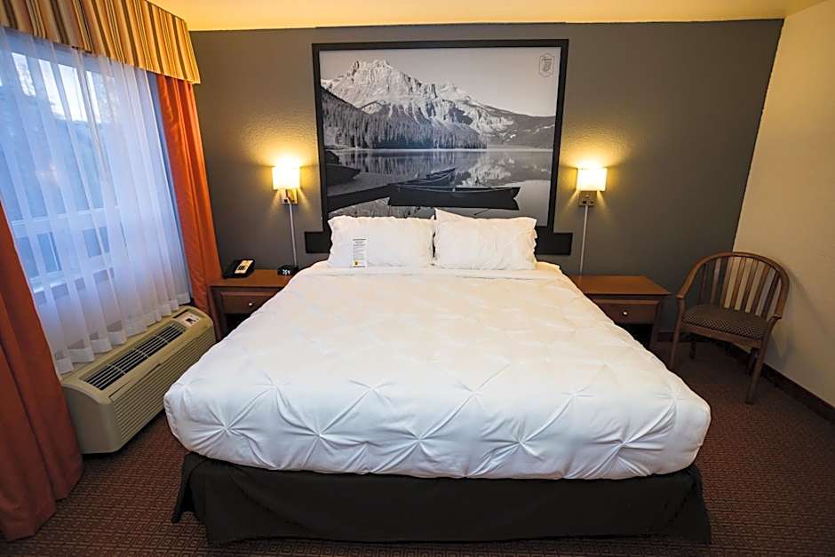 Super 8 by Wyndham Drayton Valley