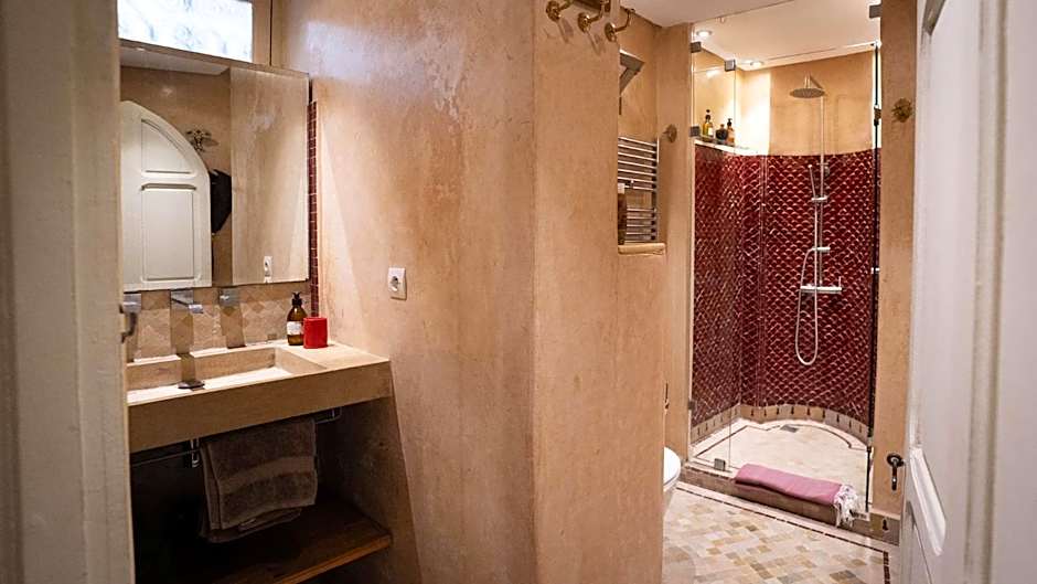 Riad Anata