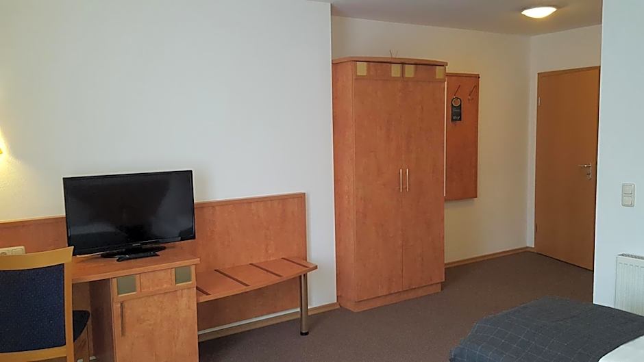 Photo 1 of 6 of Larger 1 Double Bed or 2 Beds