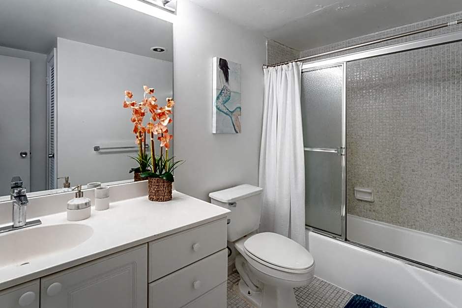 Sunny Isles Ocean Reserve Superb Condo Apartments