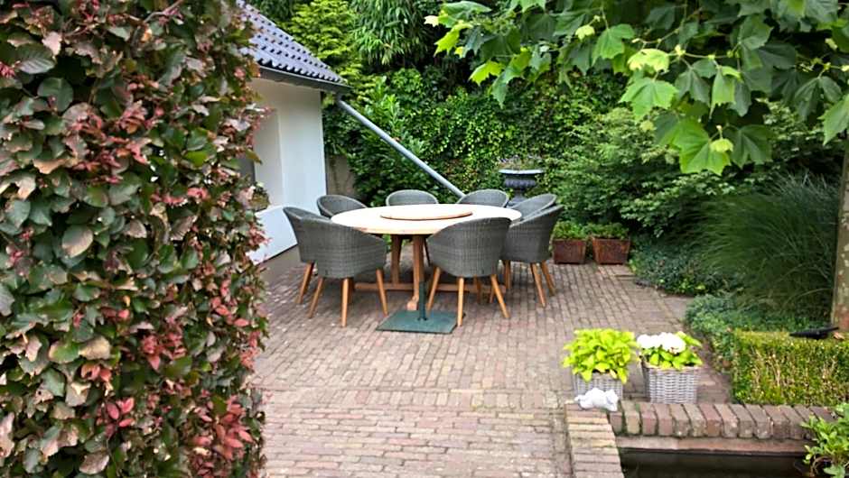 B&B Rosteline