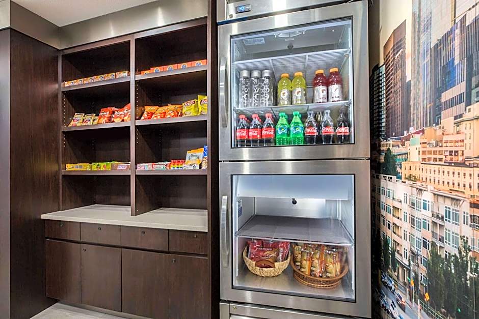 La Quinta Inn & Suites by Wyndham Everett