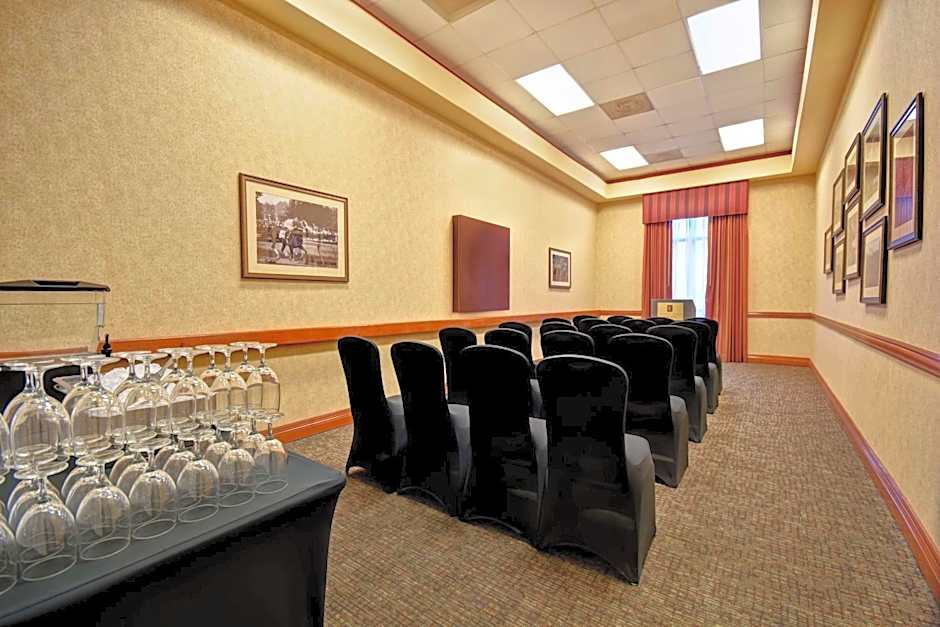 Embassy Suites By Hilton Hotel Hot Springs, Ar