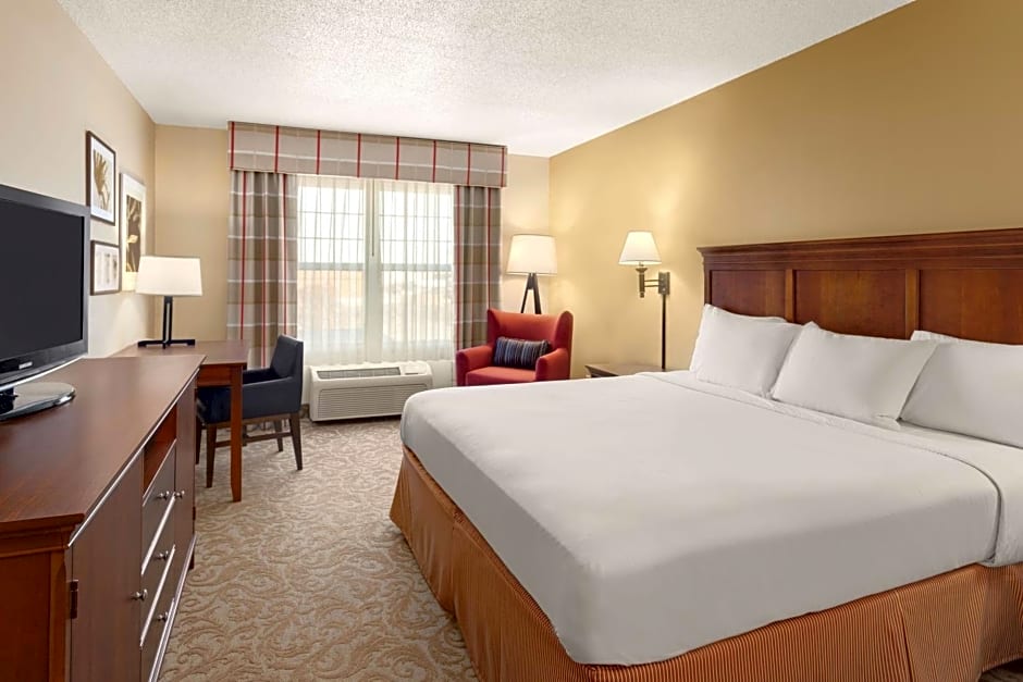 Country Inn & Suites by Radisson, Fort Dodge, IA