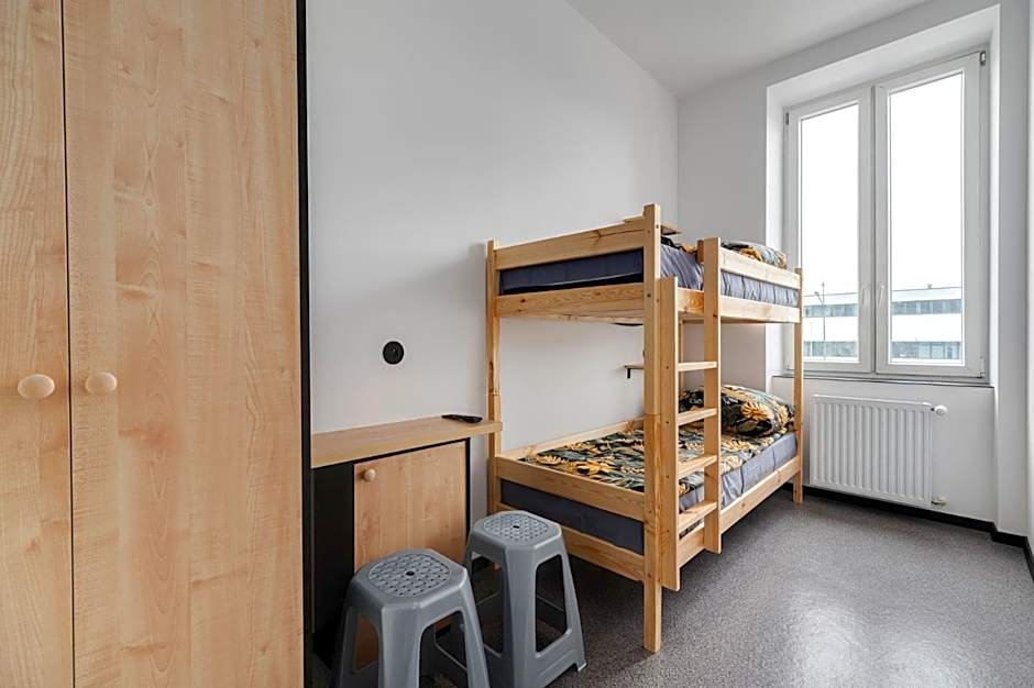 Najtańsze noclegi Piłsudskiego 93