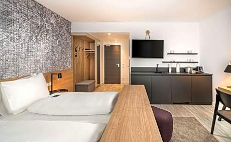 Family Connecting Room