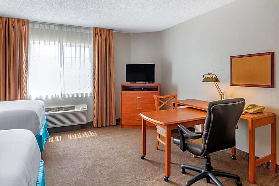 MainStay Suites Emporia