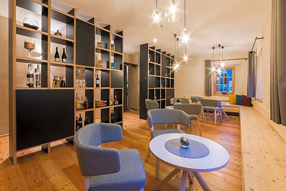 Zum Hirschen Boutique Hotel Val di Non