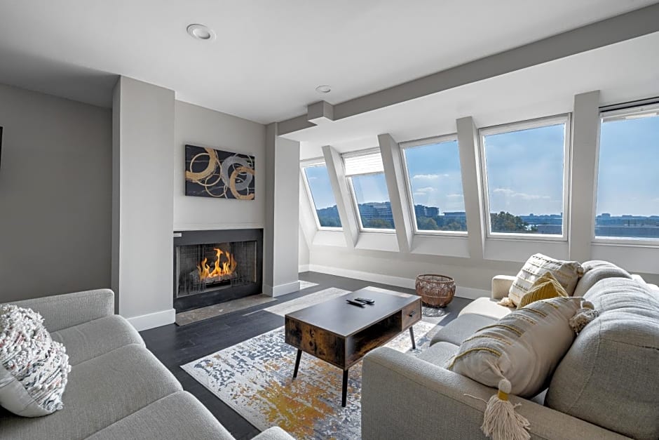 Georgetown Residences by LuxUrban