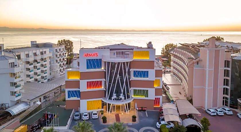 Armas Beach Hotel