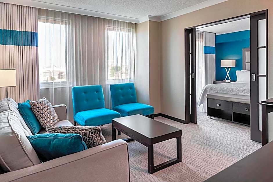 Four Points by Sheraton Hotel & Suites London