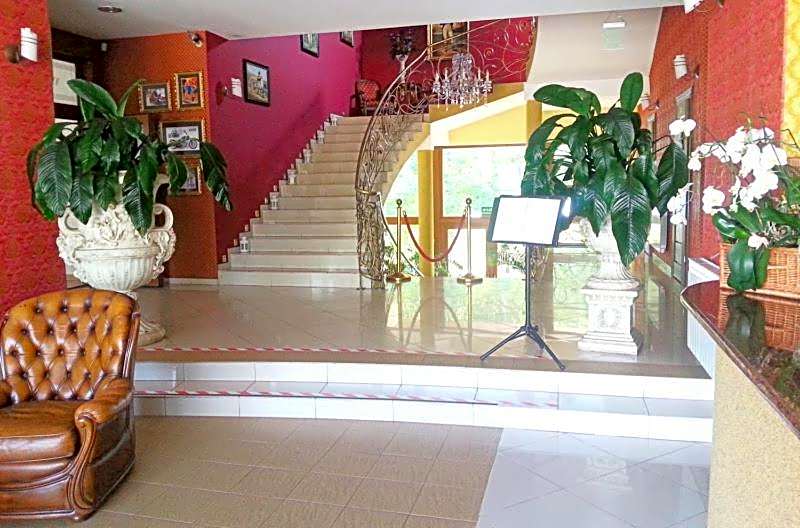 Hotel Zajazd Tumidaj