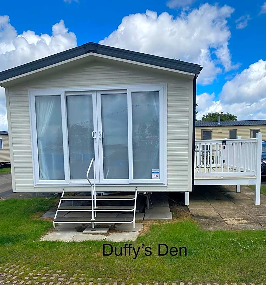 Duffy's Den - Parkdean California Cliffs - Fulmar 45