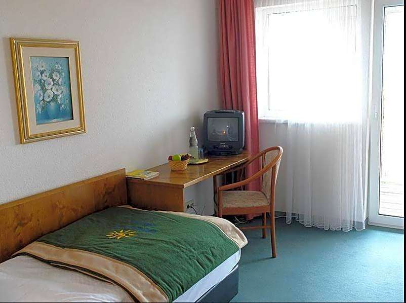 GreenLine Hotel Hellfeld