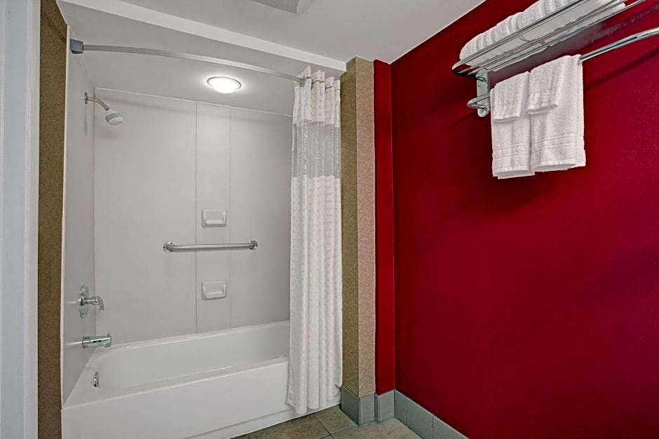 Days Inn by Wyndham Ridgefield NJ