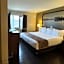Super 8 by Wyndham Guelph