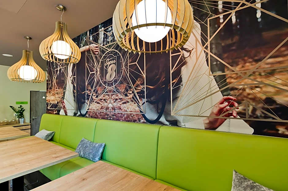 Super 8 Freiburg