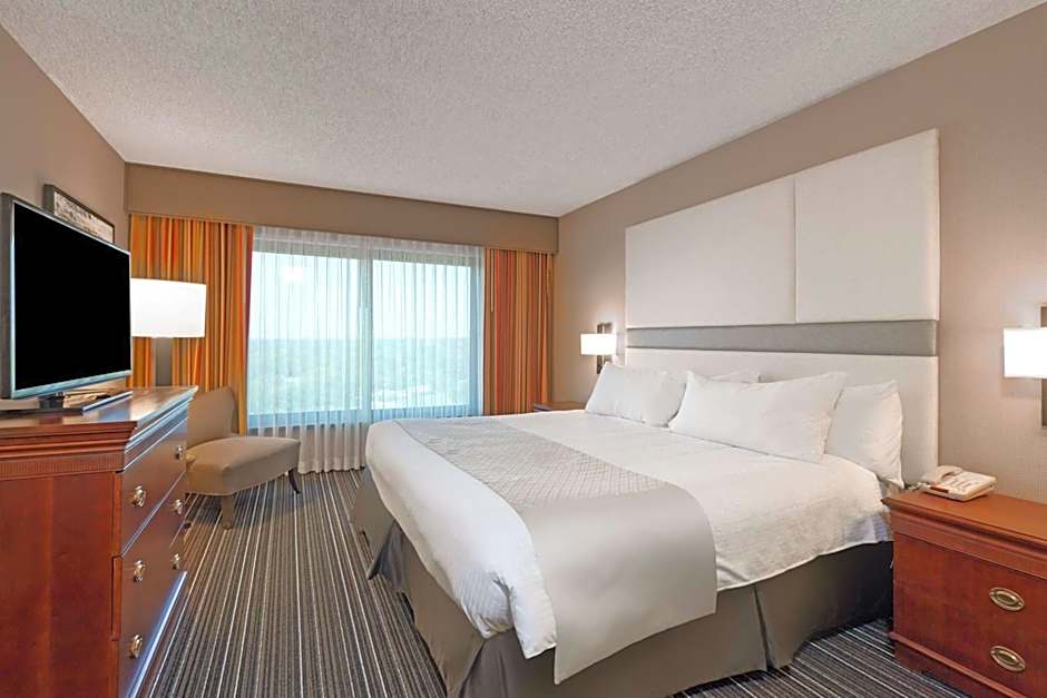 Sonesta Suites Dallas Park Central