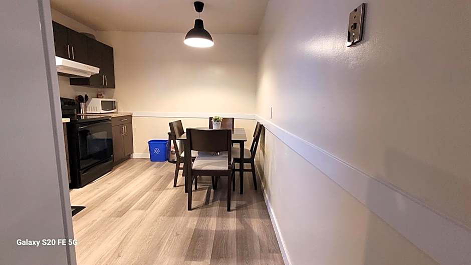 Home away from home - 6 bedroom fantastic bungalow