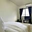 Montana Hotel & Hostel Phuket