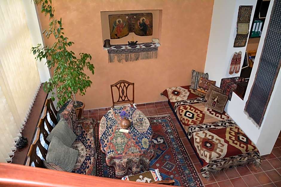 Silk Road Hotel