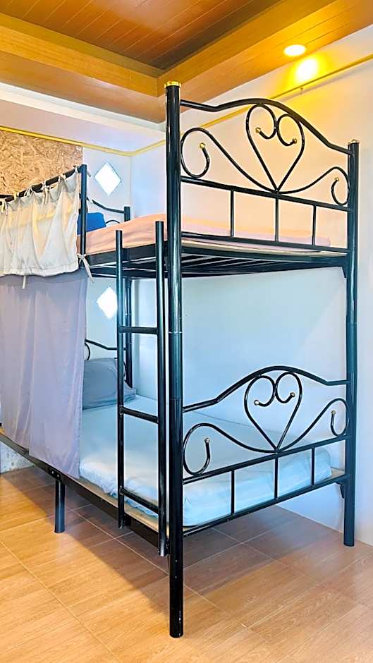 The Dreamcatcher Hostel Nathon SamuiSunset