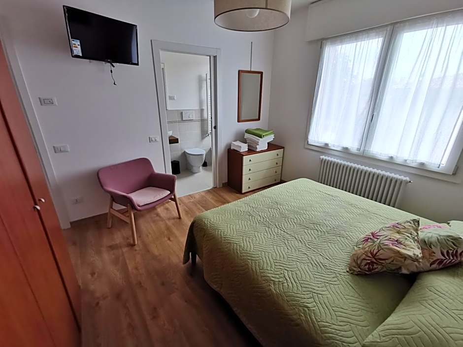 DESDEMA & OPERA Rooms