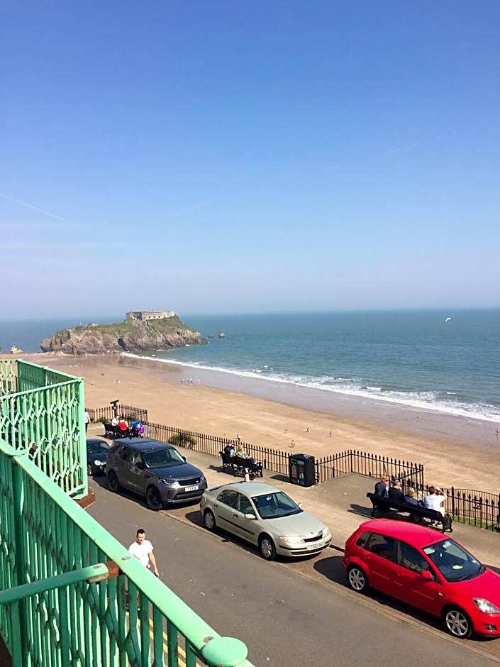 Clarence House Hotel