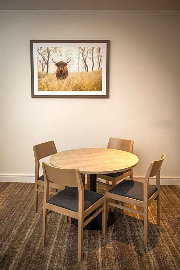 Porter's Plainland Hotel