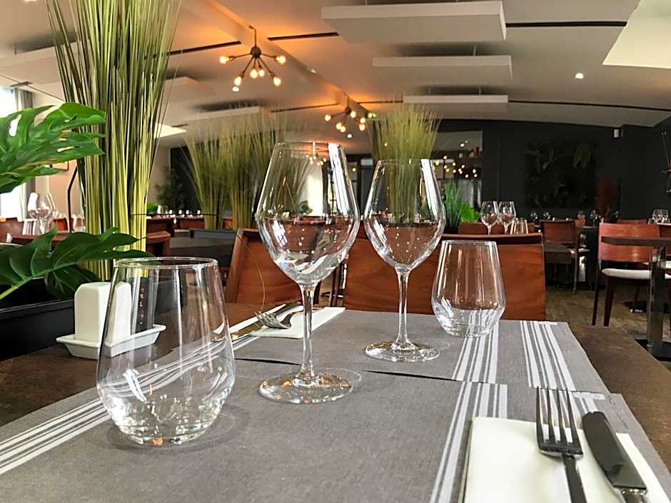 LOGIS Hotel & Restaurant - Les Bords de Seine