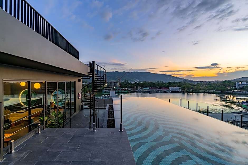 Blu Monkey Hub and Hotel Laguna, Bangtao Phuket