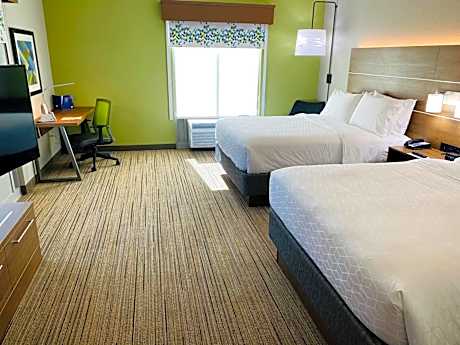 Standard Queen Room with Two Queen Beds