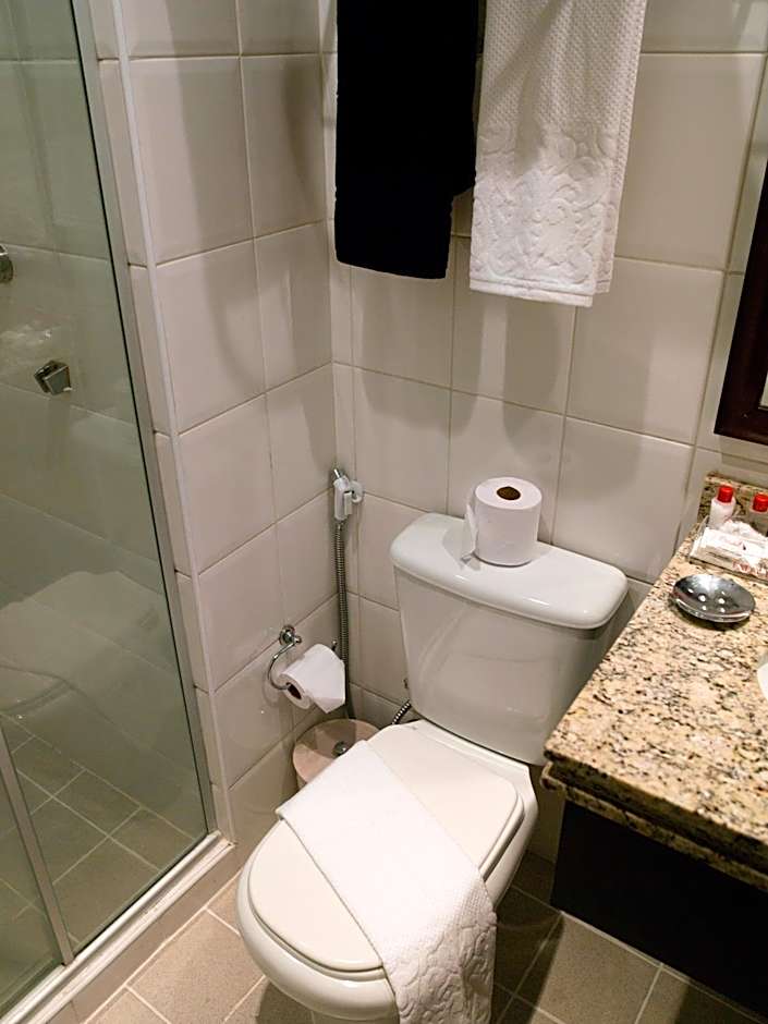 Tsue The Palace Flats