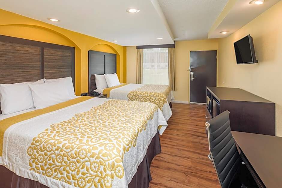 Days Inn by Wyndham Madison