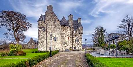 Barcaldine Castle