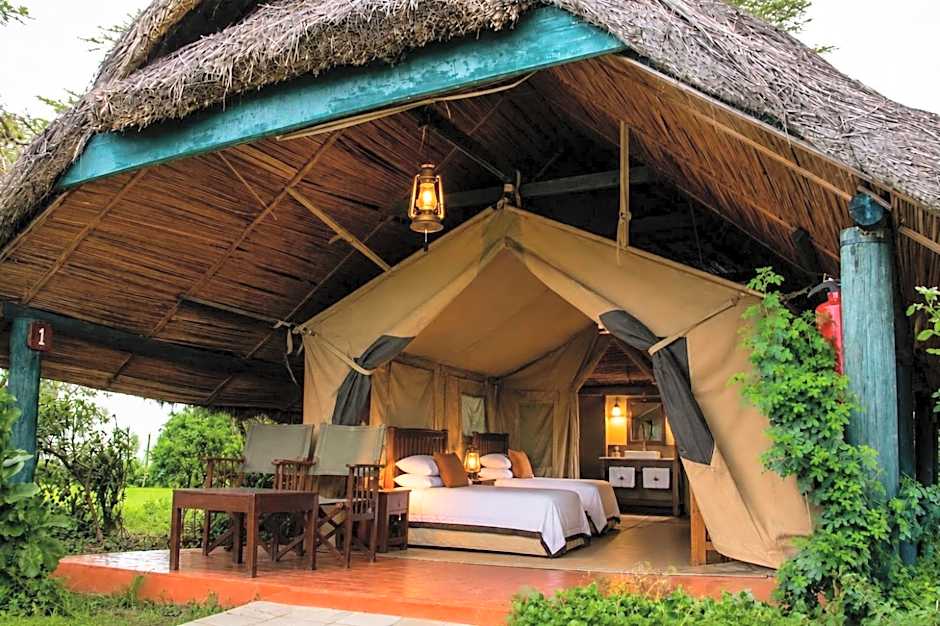 Sweetwaters Serena Camp