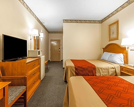 Double Room with Two Double Beds - Non-Smoking