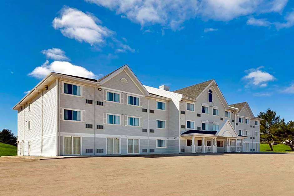 Ramada by Wyndham Miramichi New Brunswick